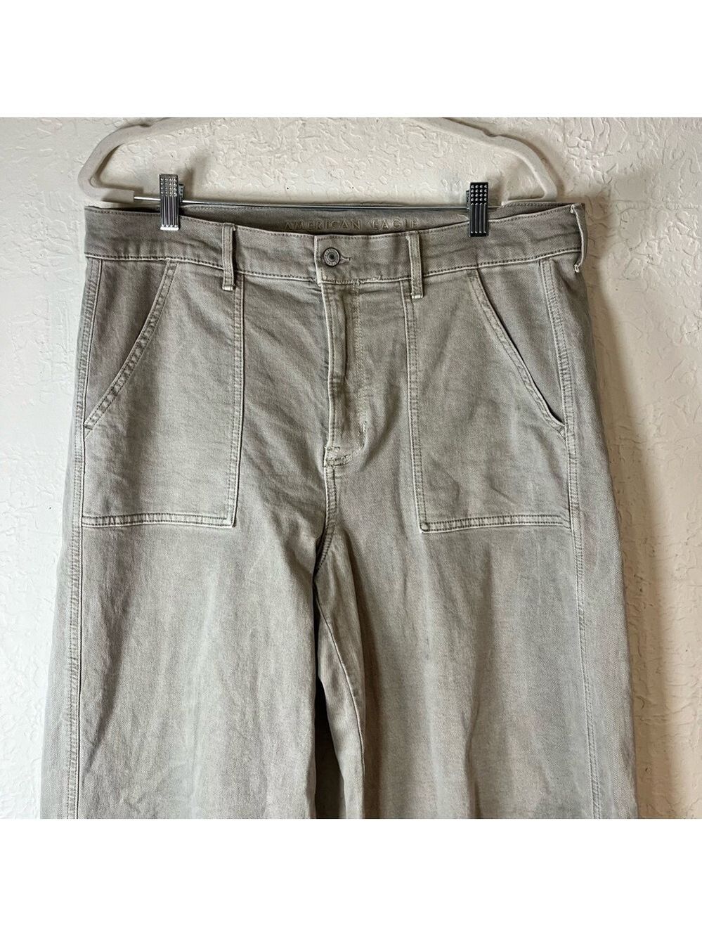 American Eagle Outfitters Wide Leg Jeans in Khaki - Picture 3 of 14